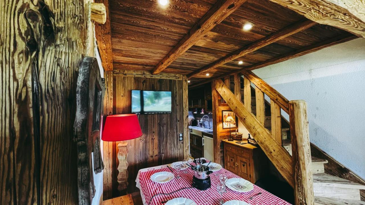 Appartement esprit chalet - Vue montagne 180 degrés Val-dʼIsère Extérieur photo