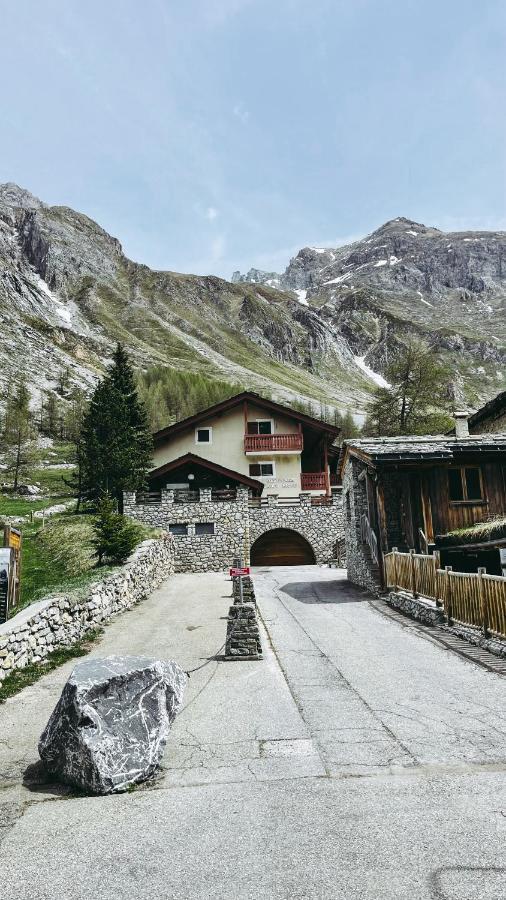 Appartement esprit chalet - Vue montagne 180 degrés Val-dʼIsère Extérieur photo