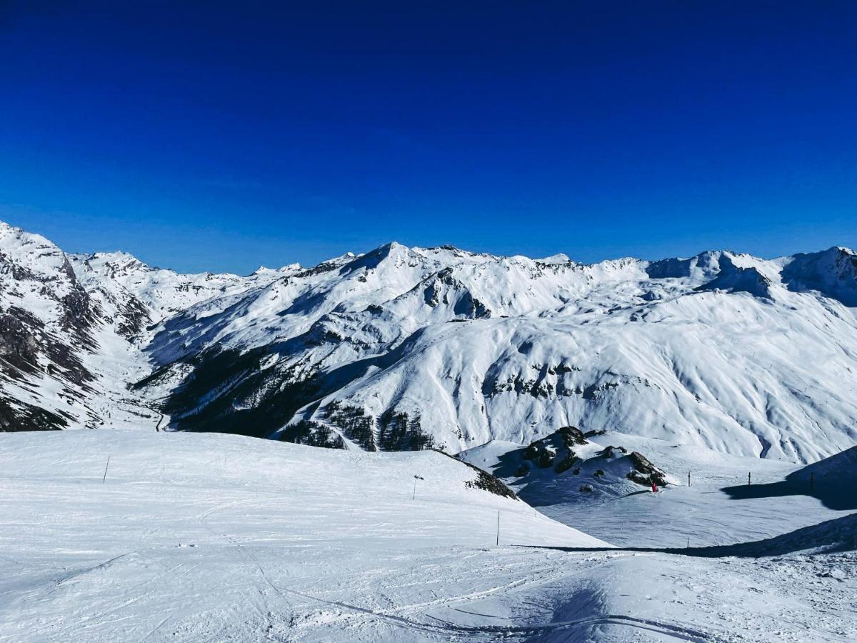 Appartement esprit chalet - Vue montagne 180 degrés Val-dʼIsère Extérieur photo