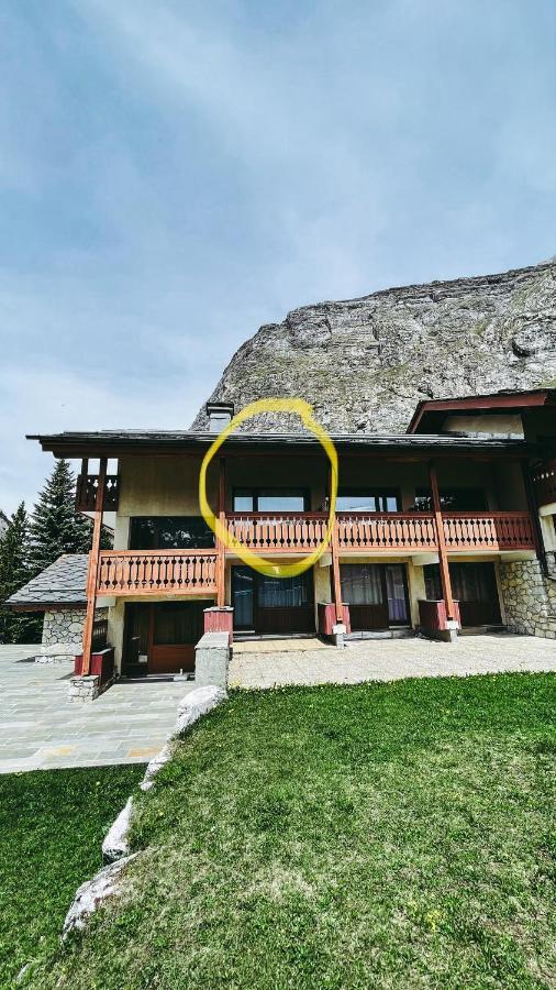 Appartement esprit chalet - Vue montagne 180 degrés Val-dʼIsère Extérieur photo