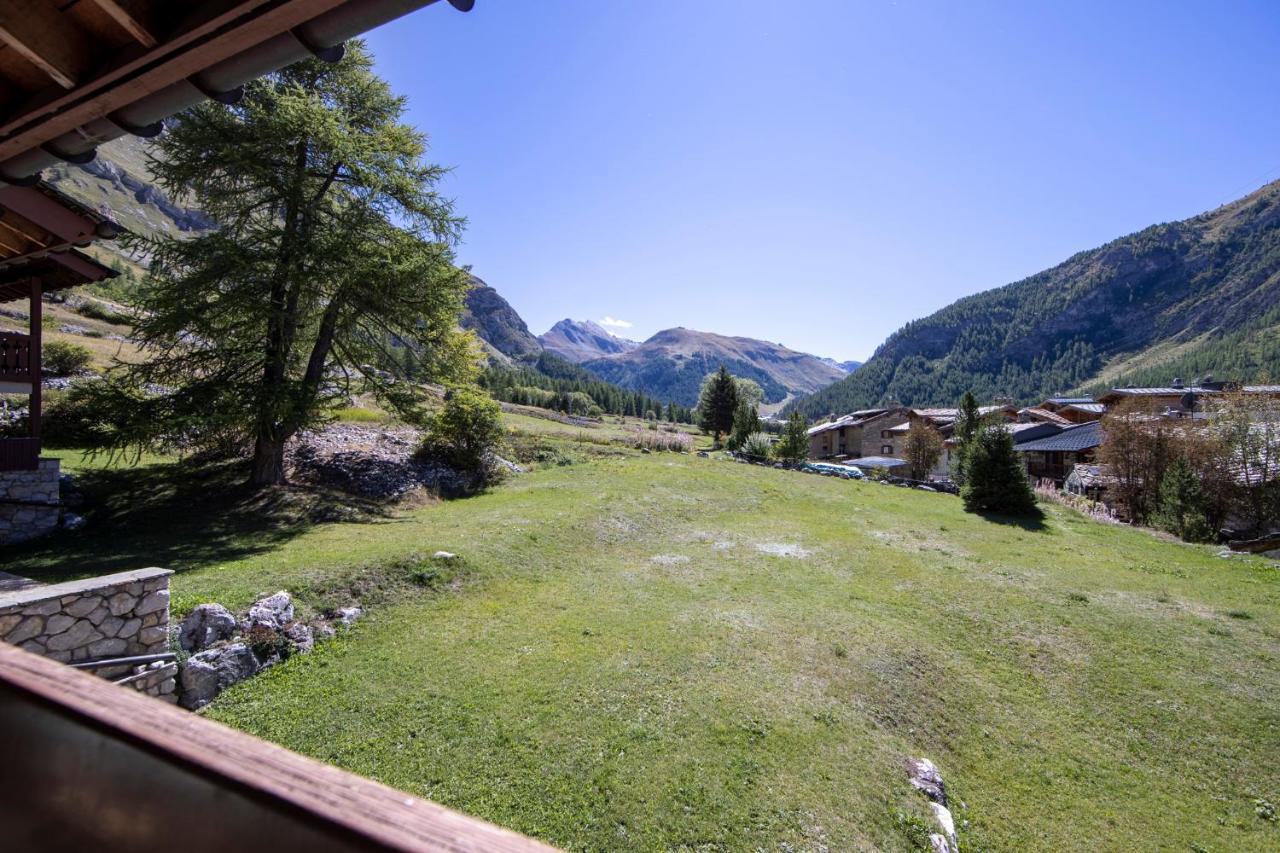Appartement esprit chalet - Vue montagne 180 degrés Val-dʼIsère Extérieur photo