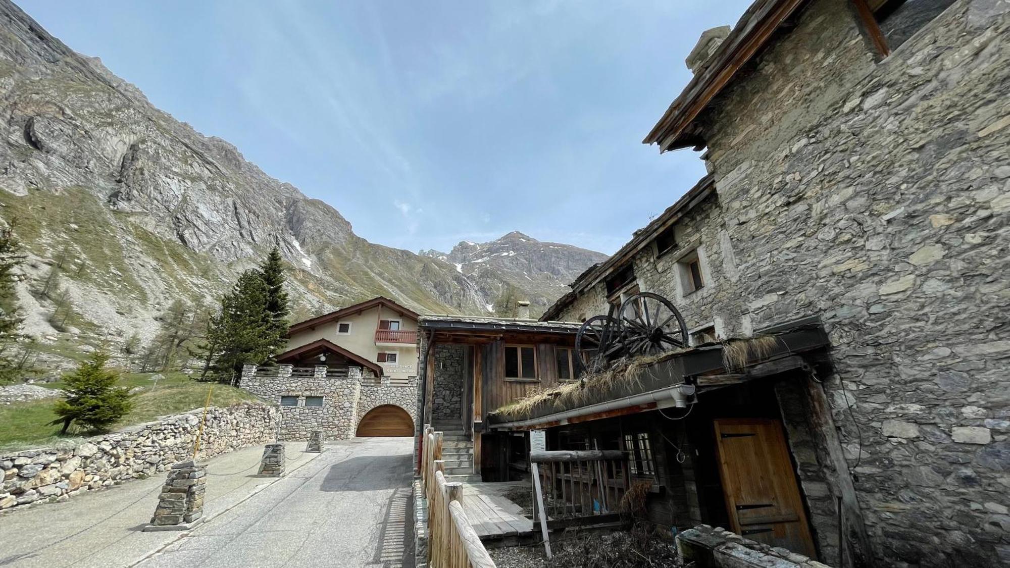 Appartement esprit chalet - Vue montagne 180 degrés Val-dʼIsère Extérieur photo